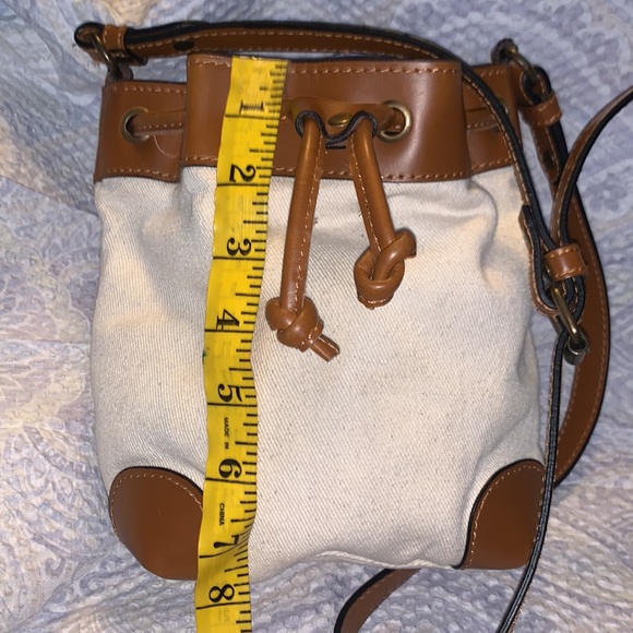Urban Outfitters Canvas Bucket Crossbody bag - Picture 9 of 10